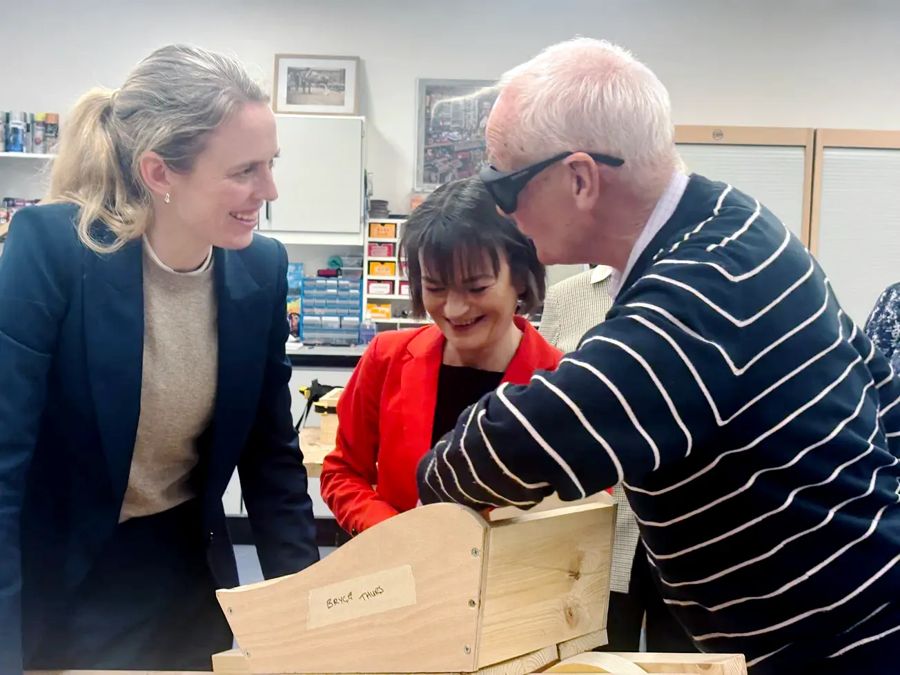 Minister for Veterans Praises Sight Scotland Veterans for ‘Outstanding’ Support During Hawkhead Centre Visit